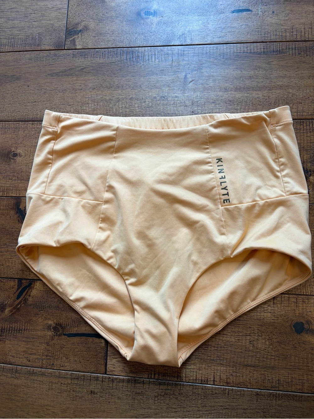 Kinflyte Slimming Spandex Undershorts Womens Large Yellow Bottoms Activewear